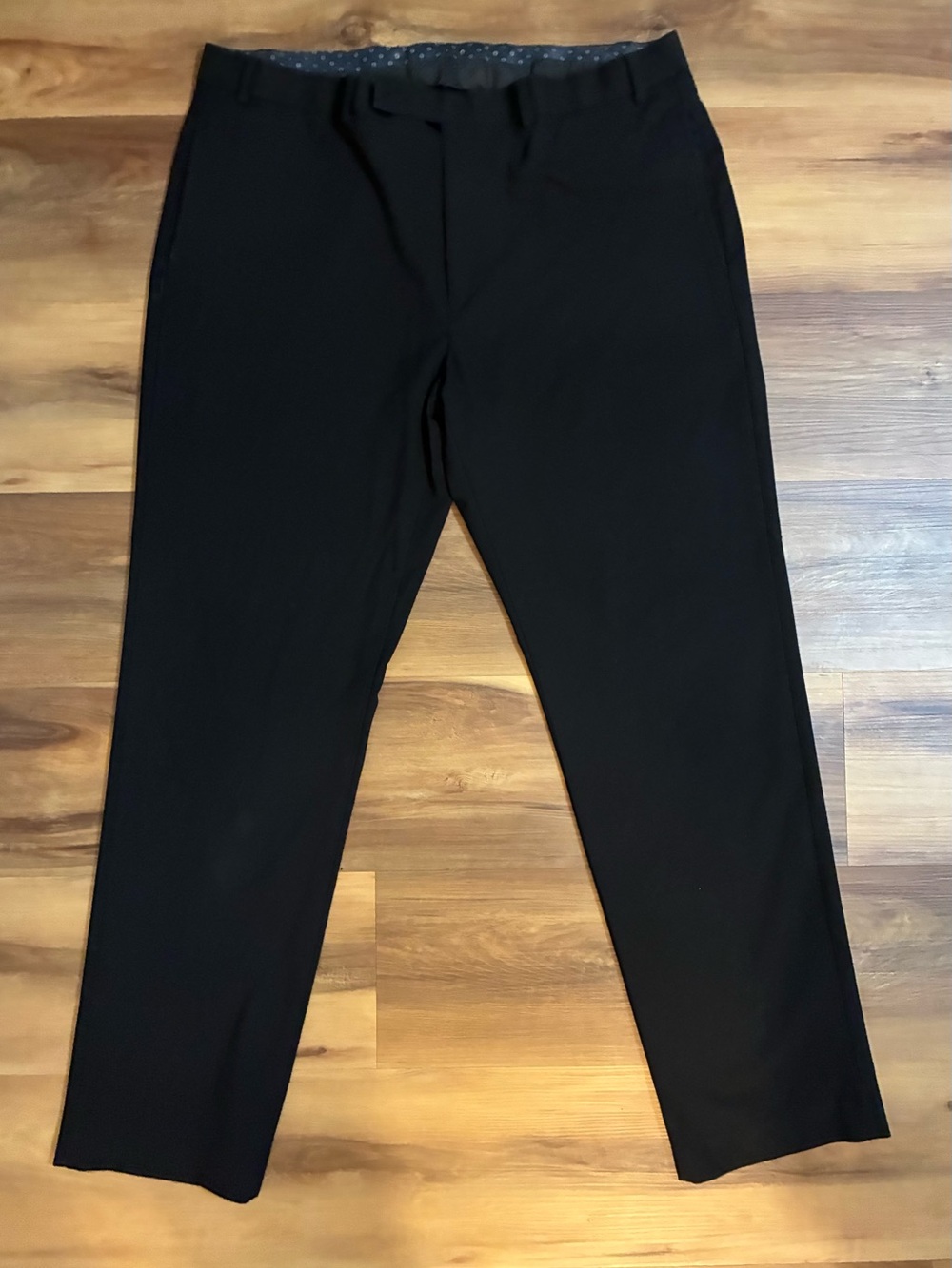 Lauren Ralph Lauren Men’s flat front dress pants. Black. Sz 38x32 EUC